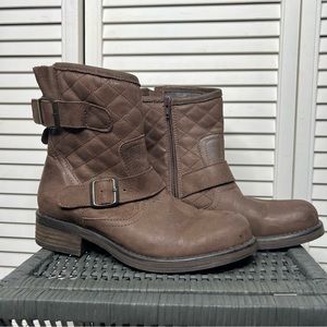 Steve Madden brown leather moto boots size 9